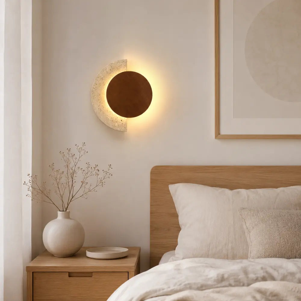 Applique Murale Design en Travertin et Bois avec LED Intégrée | Halla