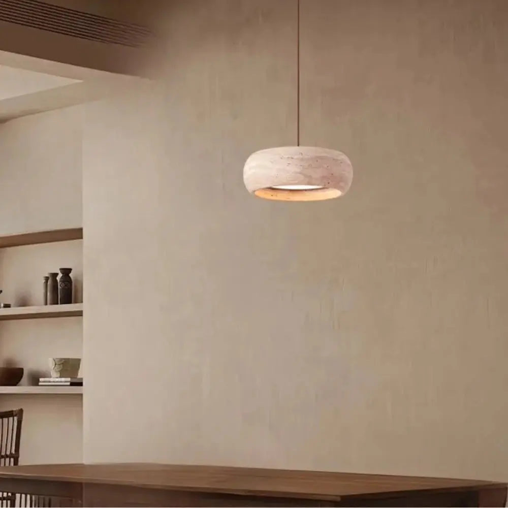 Suspension moderne en travertin authentique - Ø 20 cm | Isla