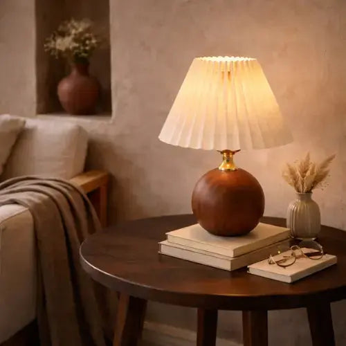 Lampe de chevet en bois massif et tissu | Aeris