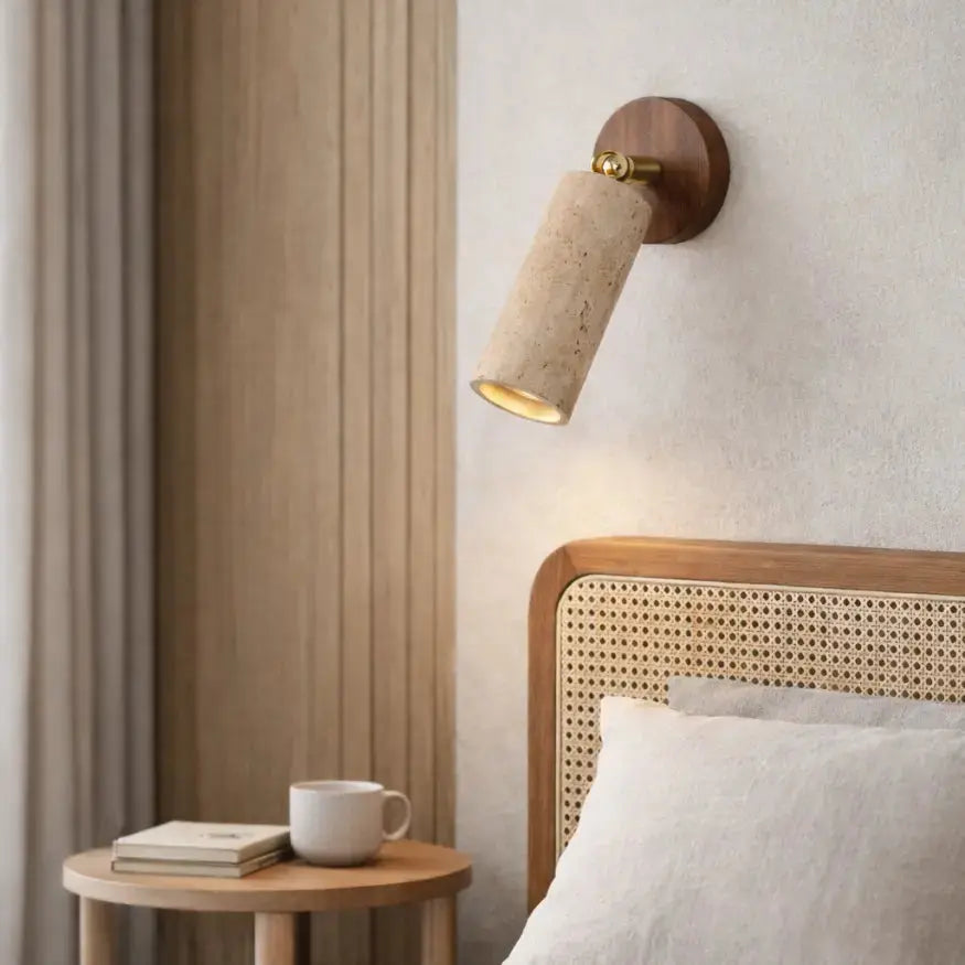 Rencontrez les Applique Murale Design en Travertin et Bois | Kiva