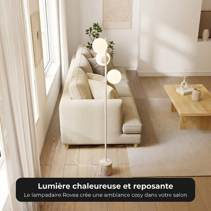 Lampadaire Rovea vue ambiance salon cosy - Lumalia