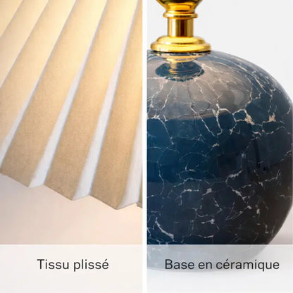 Lampe de chevet moderne en céramique et tissu plissé | Norvyn