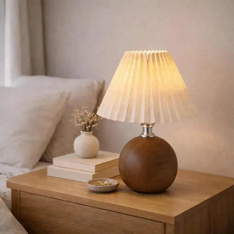 Lampe de chevet en bois massif et tissu | Aeris